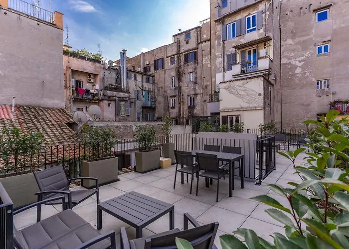 Domus Piazza Farnese רומא