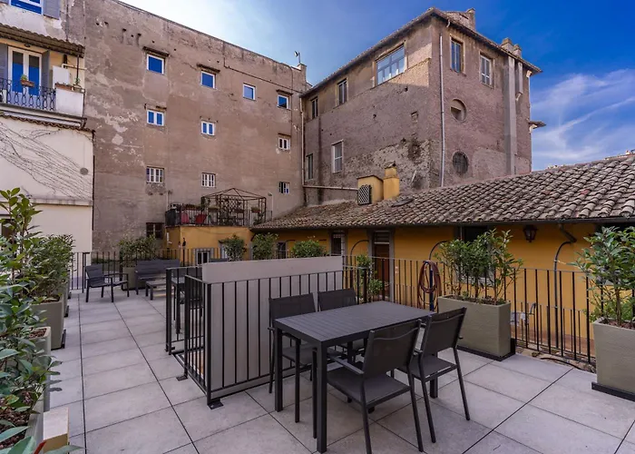 דירה Domus Piazza Farnese רומא